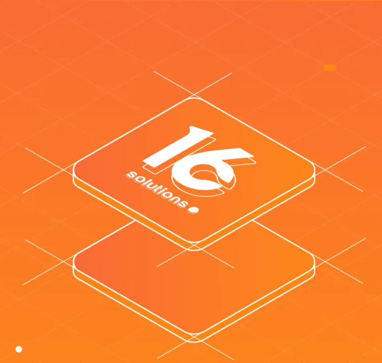 Logo 16 Solutions en relief sur une tuile orange